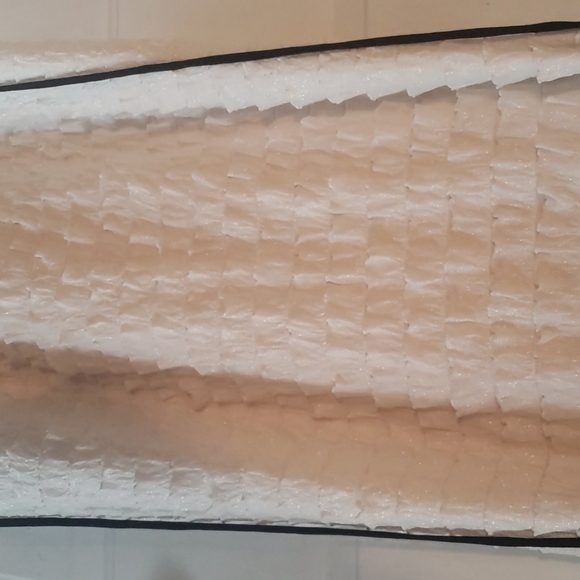 Formal Dress - Picture 4 of 4